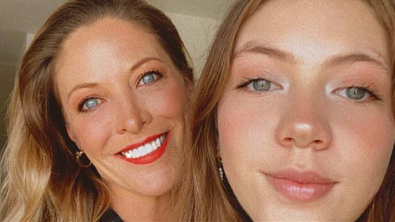 Hija de Jorge Salinas celebra sus XV años con sesión fotográfica y Andrea Noli la exhibe en video